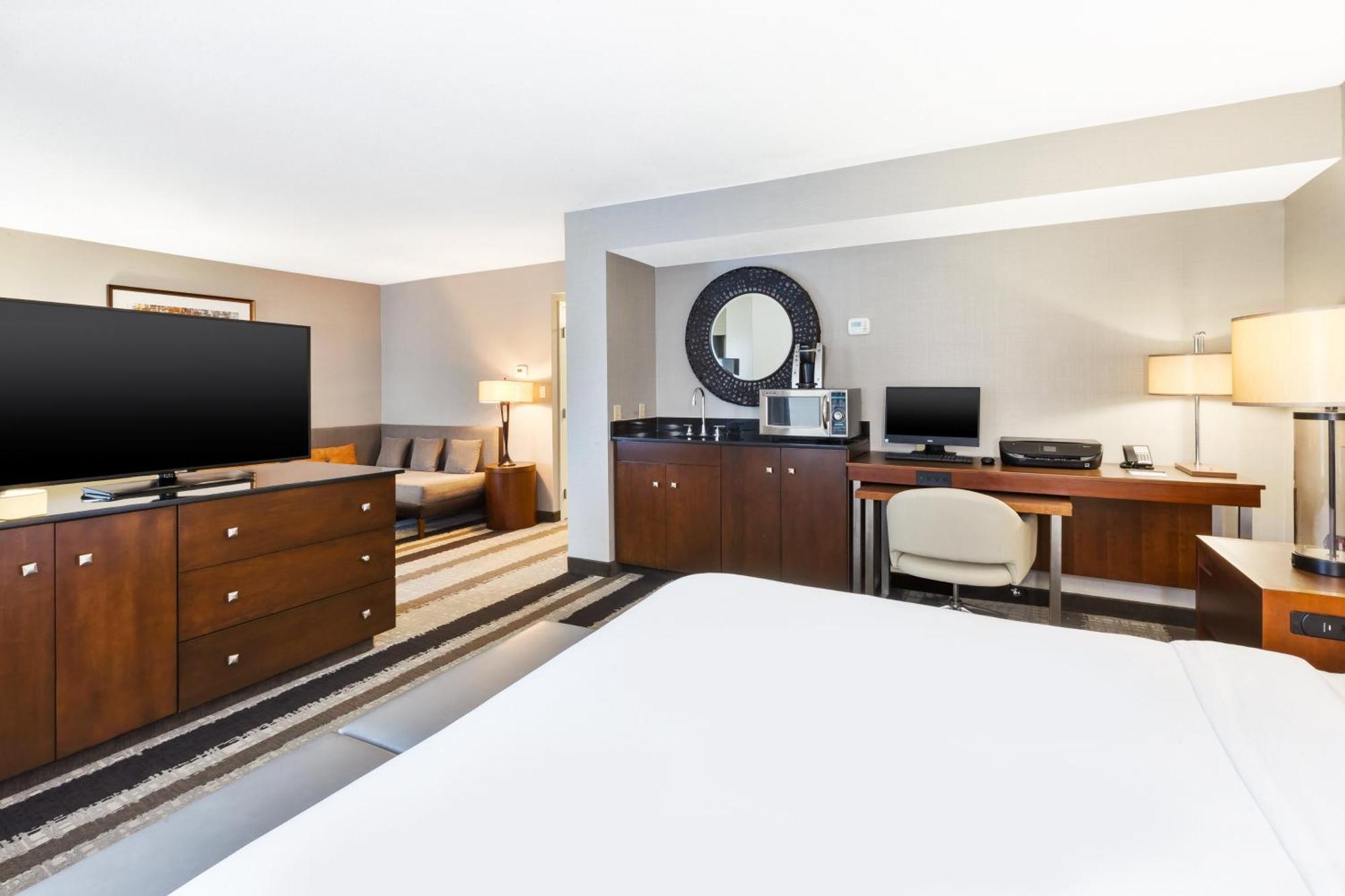 Crowne Plaza Dulles Airport By Ihg Hotel Herndon Buitenkant foto