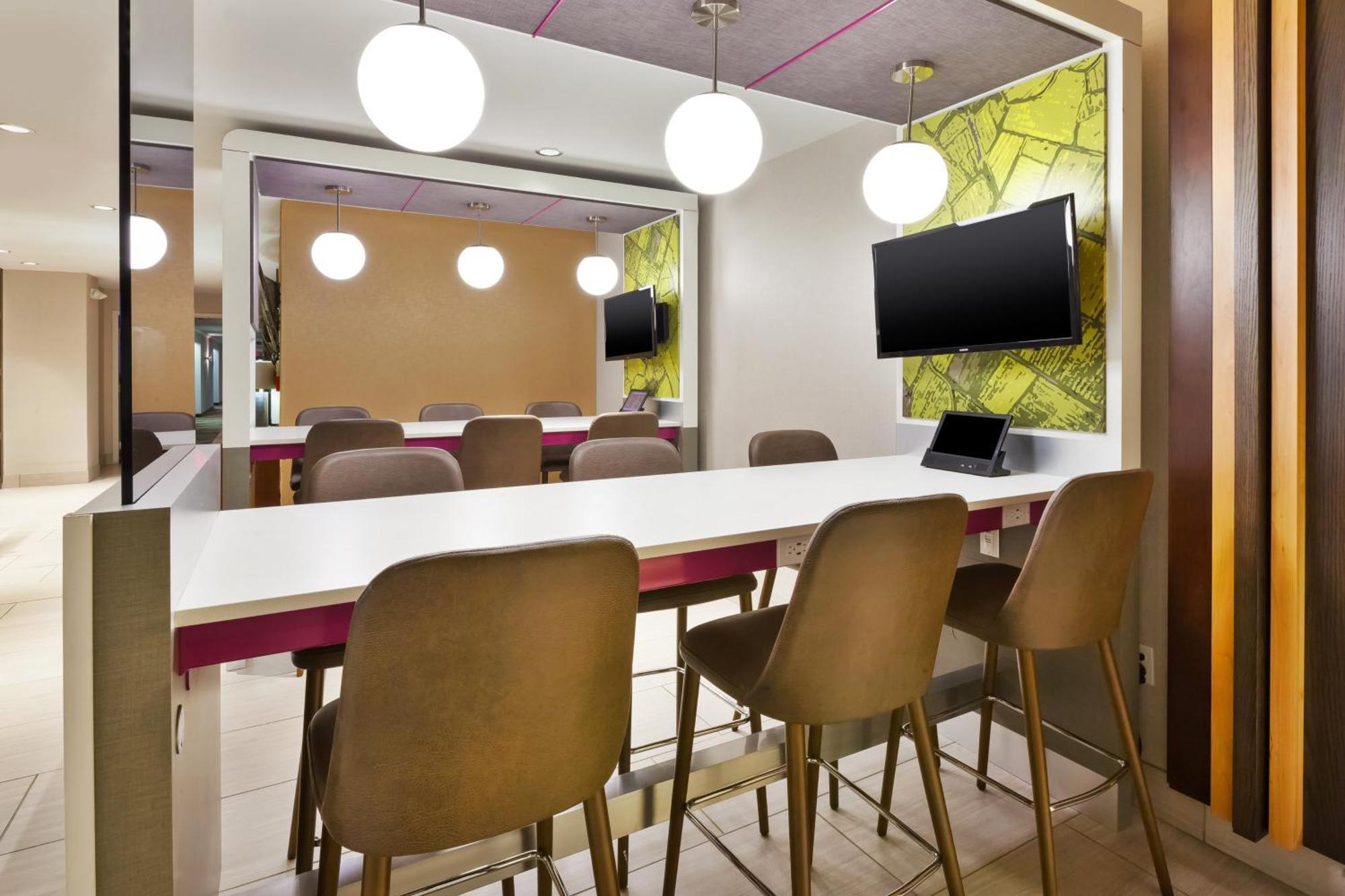 Crowne Plaza Dulles Airport By Ihg Hotel Herndon Buitenkant foto